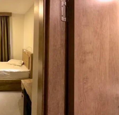 Hostel Evim Sisli *